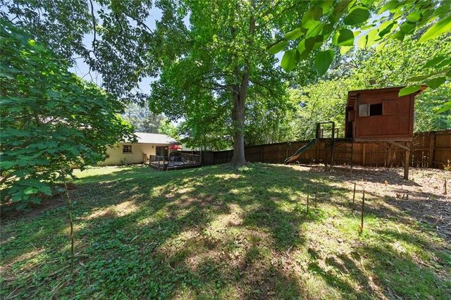 4090 Deerwood Parkway SE, Smyrna, GA 30082