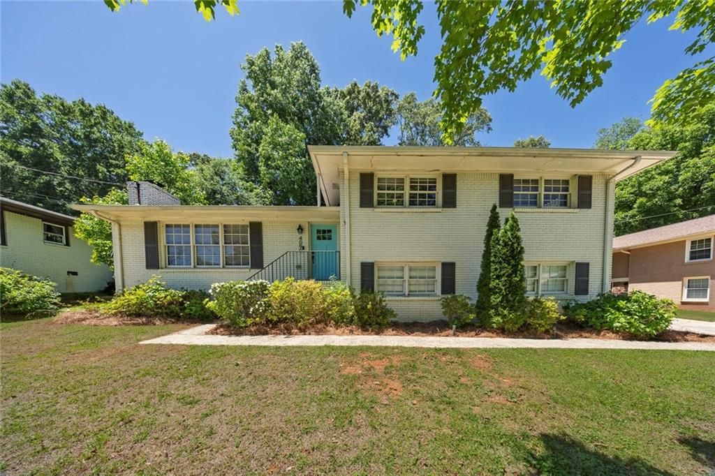 4090 Deerwood Parkway SE, Smyrna, GA 30082