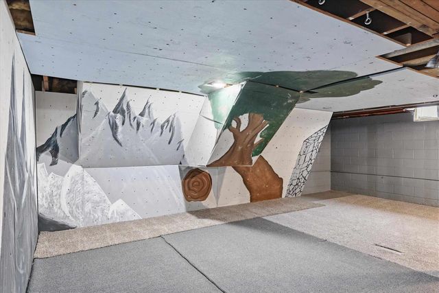 236 W 20TH AVENUE, Oshkosh, WI 54902