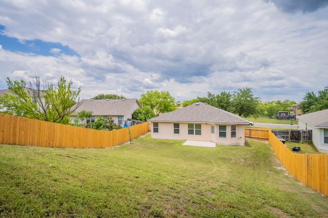 292 Dandelion LOOP, Kyle, TX 78640