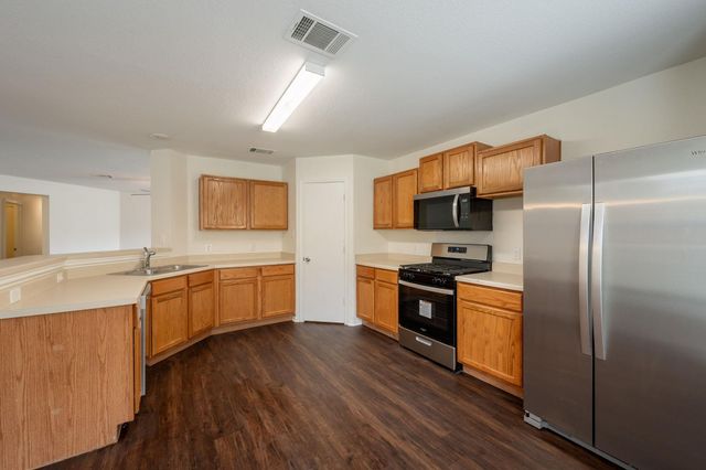 292 Dandelion LOOP, Kyle, TX 78640