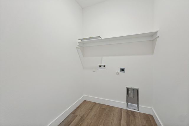 1340 Elmwood Avenue, Fort Worth, TX 76104