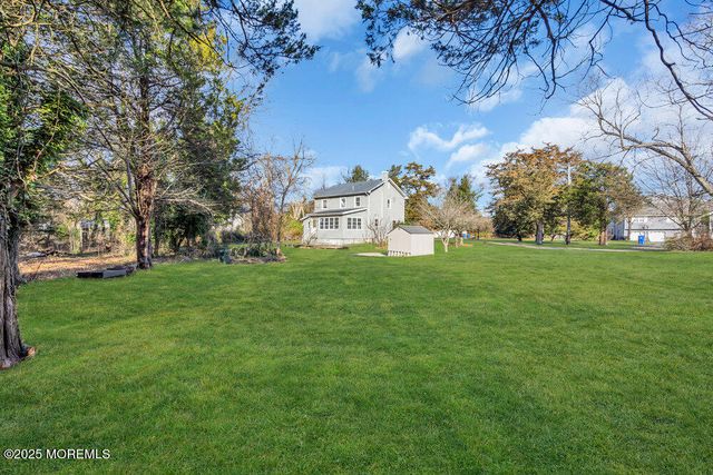 117 Dugan Lane, Toms River, NJ 08753