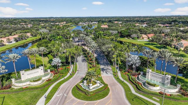 6833 Watertown Dr, Boynton Beach, FL 33437