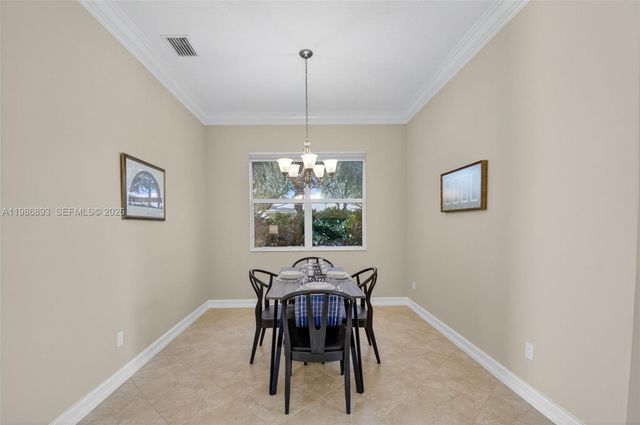 6833 Watertown Dr, Boynton Beach, FL 33437