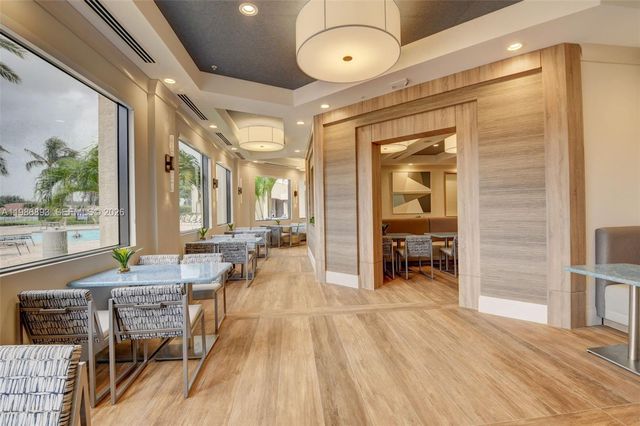 6833 Watertown Dr, Boynton Beach, FL 33437