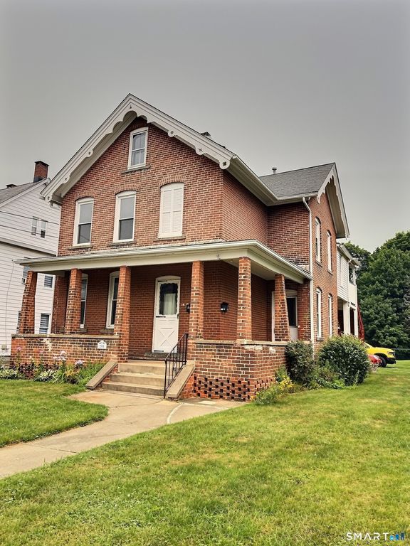 290 Wakelee Avenue 2nd floor, Ansonia, CT 06401
