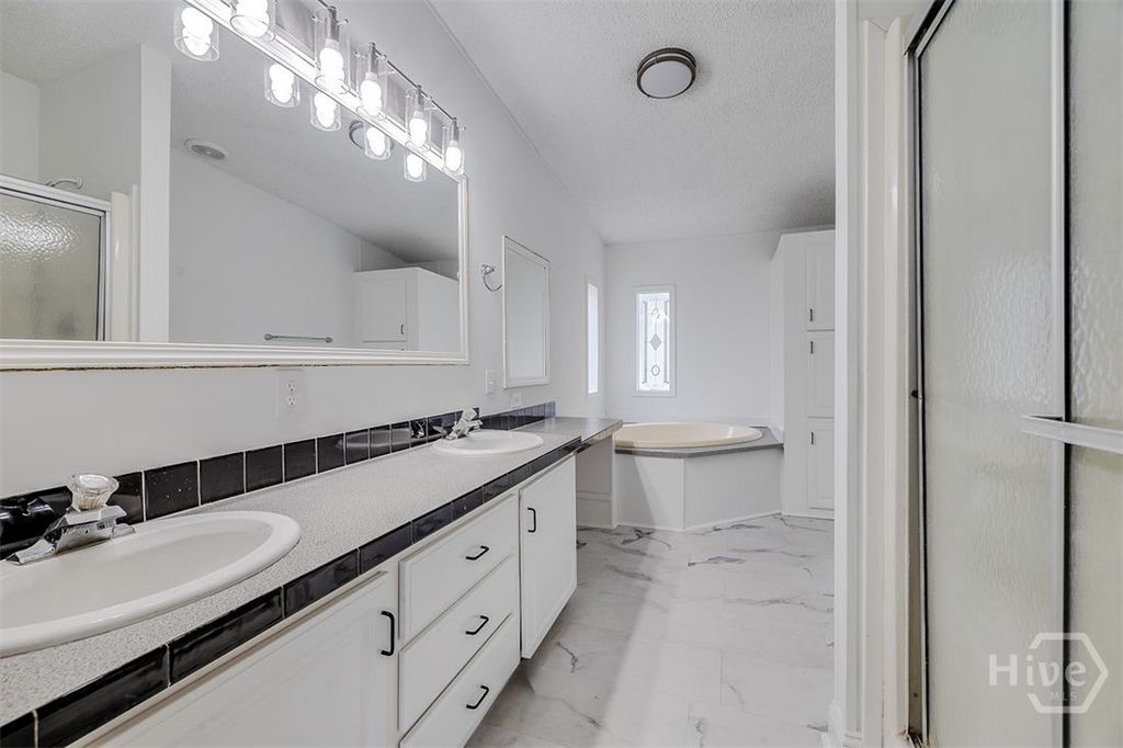 Image 24 of property listing at 318 Samuel Smalls Sr Avenue, Guyton, GA 31312