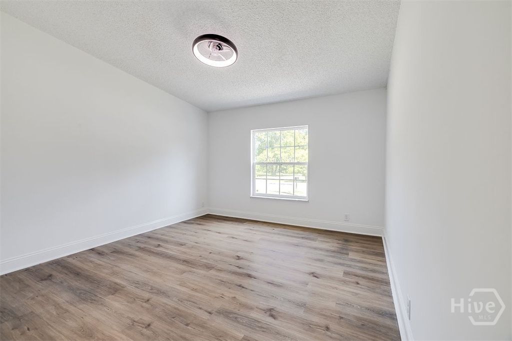 Image 29 of property listing at 318 Samuel Smalls Sr Avenue, Guyton, GA 31312