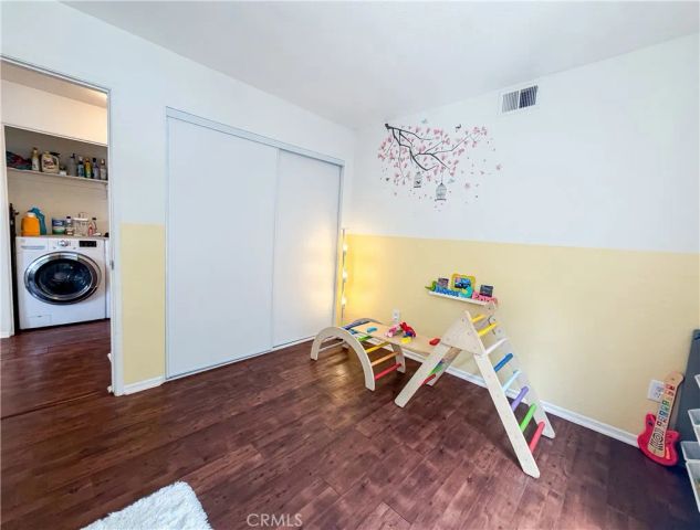 13949 Arthur Avenue 1, Paramount, CA 90723