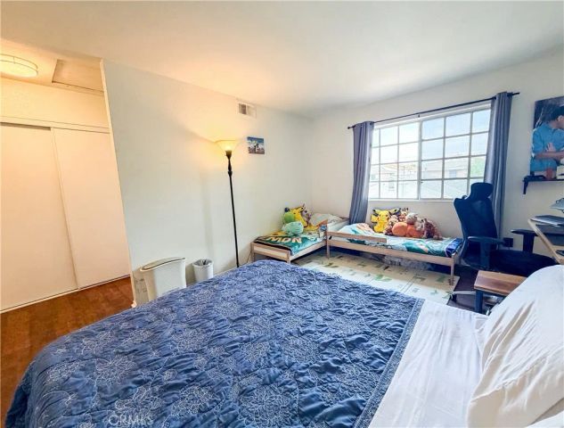 13949 Arthur Avenue 1, Paramount, CA 90723