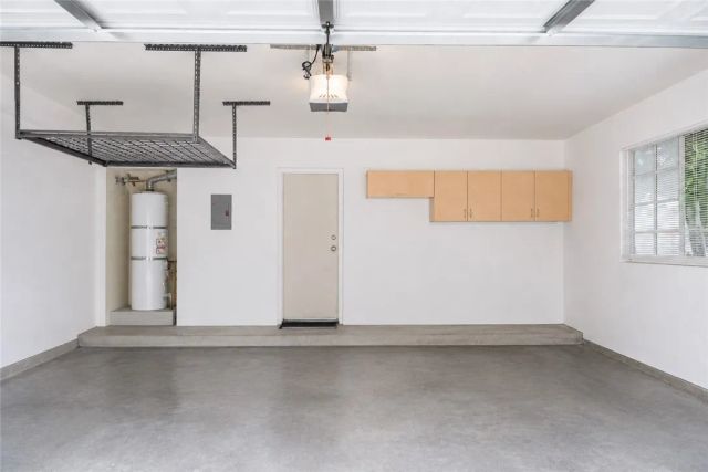 13949 Arthur Avenue 1, Paramount, CA 90723