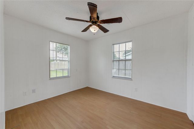 2205 Kingsdale Drive, Deer Park, TX 77536