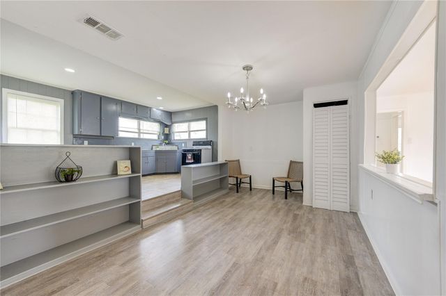 2205 Kingsdale Drive, Deer Park, TX 77536