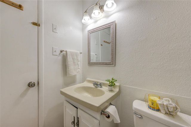 2205 Kingsdale Drive, Deer Park, TX 77536