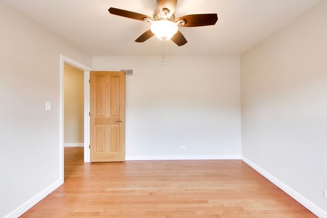 5022 N Busse Avenue, Chicago, IL 60656