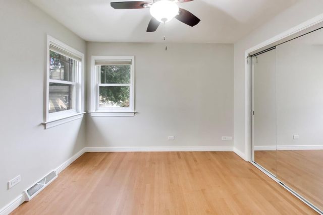 5022 N Busse Avenue, Chicago, IL 60656