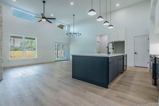 661 Jonquil, Spring Branch, TX 78070