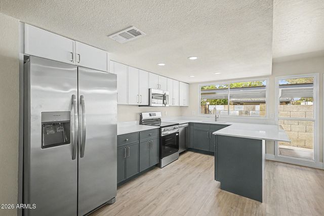 1718 W MARLETTE Avenue, Phoenix, AZ 85015