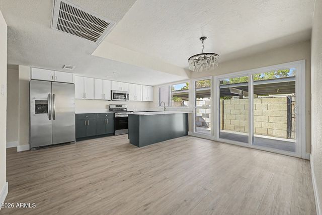 1718 W MARLETTE Avenue, Phoenix, AZ 85015