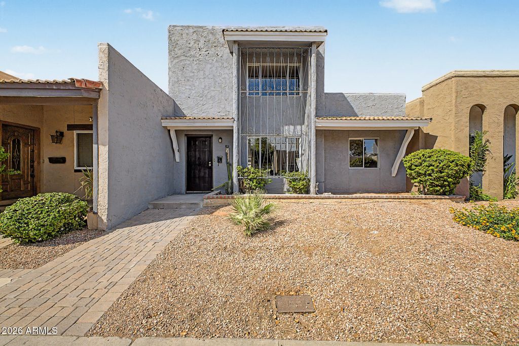 1718 W MARLETTE Avenue, Phoenix, AZ 85015