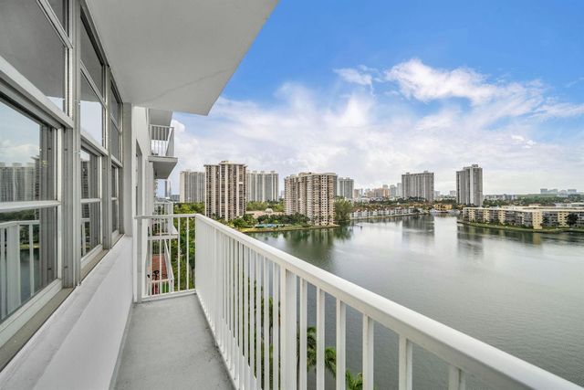 2801 NE 183rd Street 1417w, Aventura, FL 33160