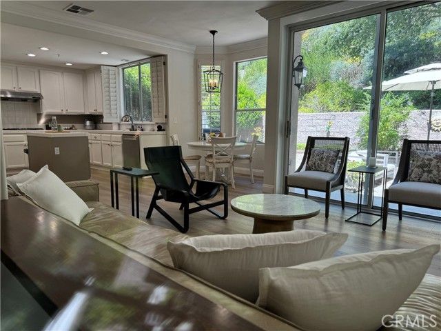 440 San Vicente, Anaheim, CA 92807