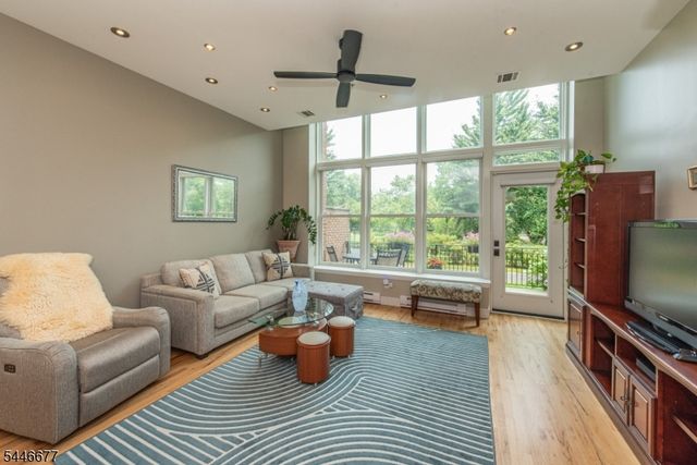 280 Main St 103, Little Falls Twp., NJ 07424