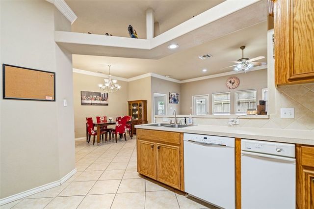 5540 Oso Pkwy 26, Corpus Christi, TX 78413