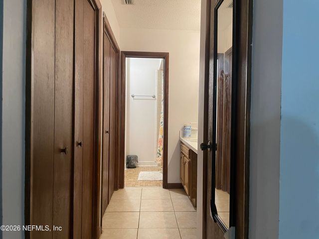 1847 OAK WATER Drive, Jacksonville, FL 32225