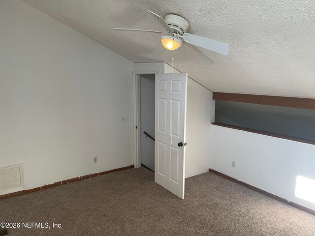 1847 OAK WATER Drive, Jacksonville, FL 32225