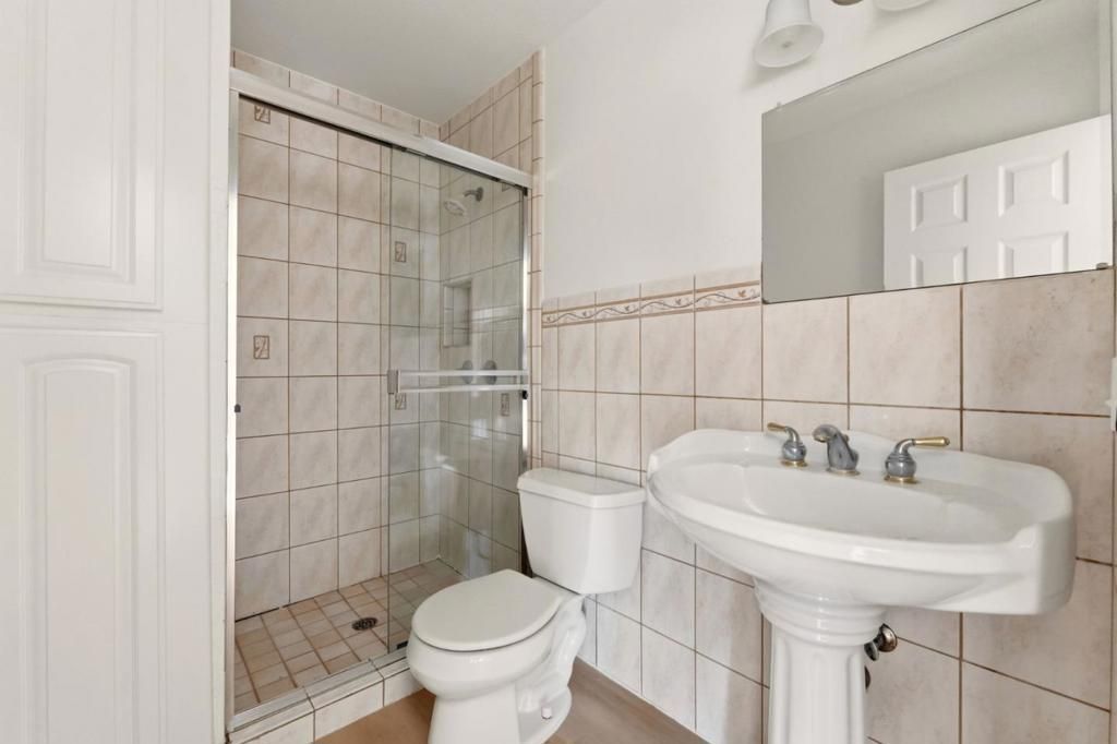 Image 26 of property listing at 6761 Muscat Drive, San Jose, CA 95119