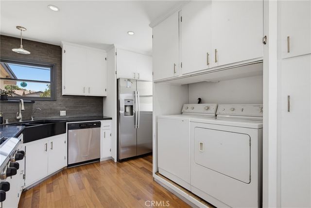 7871 Toland Avenue, Los Angeles, CA 90045