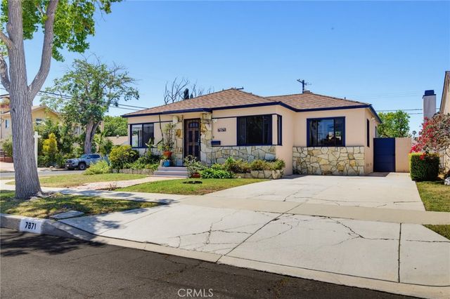 7871 Toland Avenue, Los Angeles, CA 90045