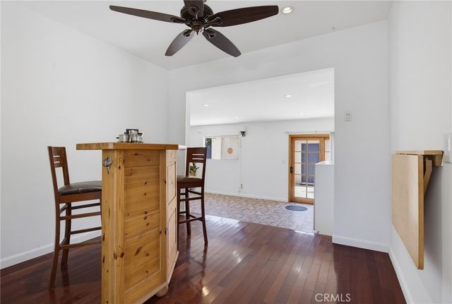7871 Toland Avenue, Los Angeles, CA 90045
