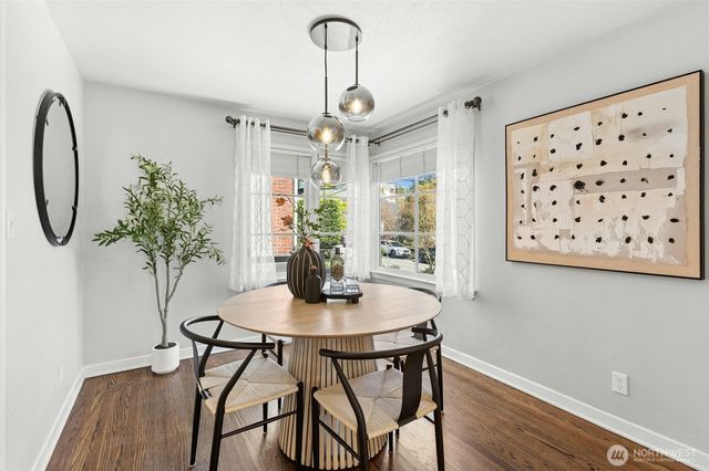 3919 Midvale Avenue N, Seattle, WA 98103