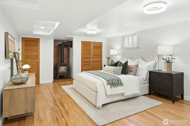 3919 Midvale Avenue N, Seattle, WA 98103