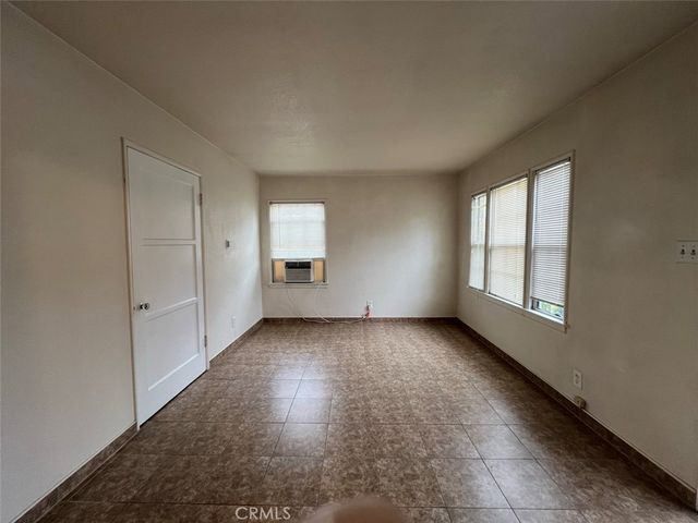 6718 Comet, Los Angeles, CA 90042