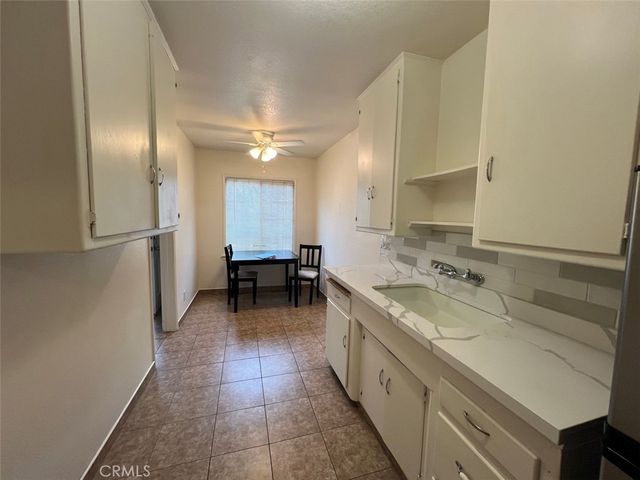 6718 Comet, Los Angeles, CA 90042