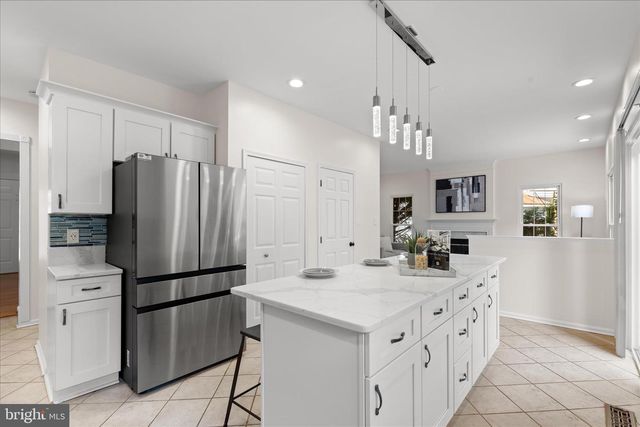 46509 HOLLYMEAD PL, Sterling, VA 20165
