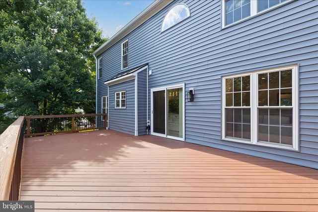 46509 HOLLYMEAD PL, Sterling, VA 20165