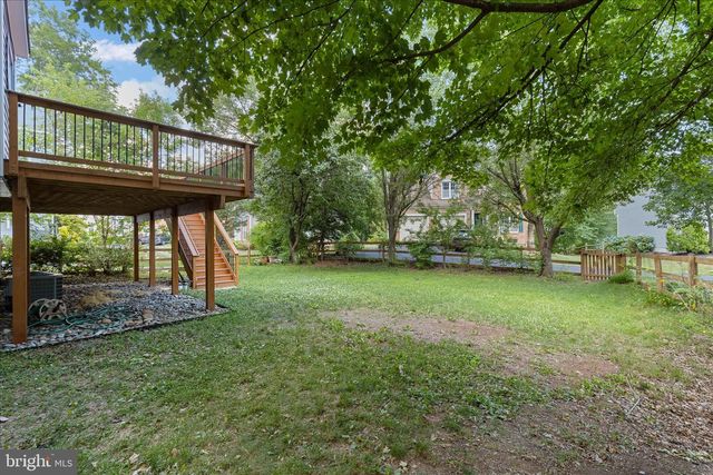 46509 HOLLYMEAD PL, Sterling, VA 20165