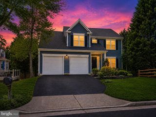 46509 HOLLYMEAD PL, Sterling, VA 20165