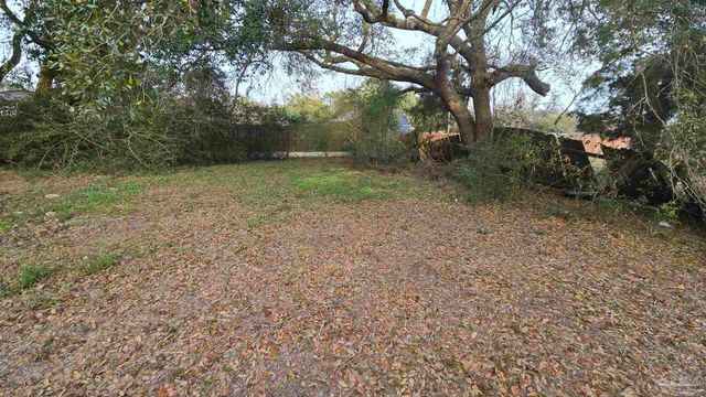 210 Marietta Ave, Pensacola, FL 32507