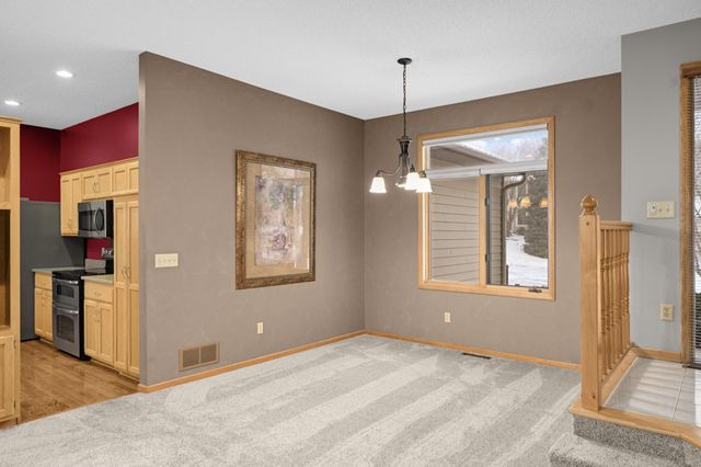 20886 Jenkins Way, Lakeville, MN 55044