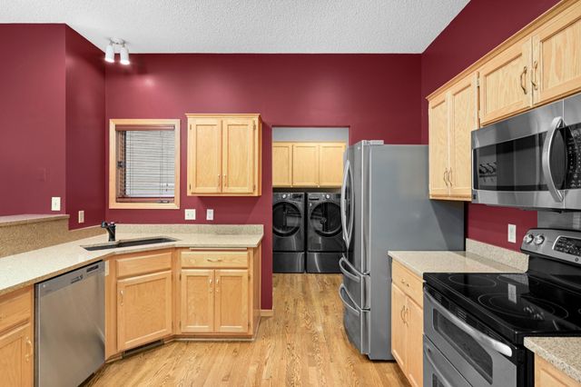 20886 Jenkins Way, Lakeville, MN 55044