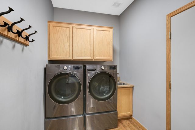 20886 Jenkins Way, Lakeville, MN 55044