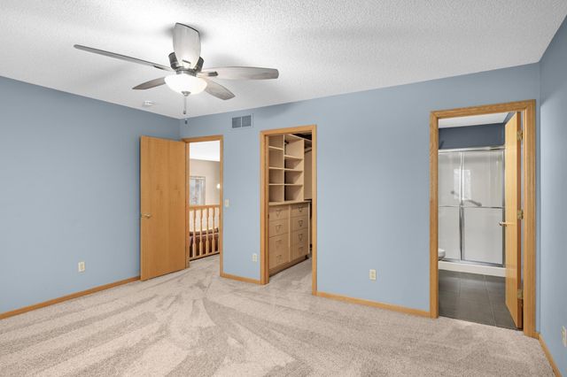 20886 Jenkins Way, Lakeville, MN 55044