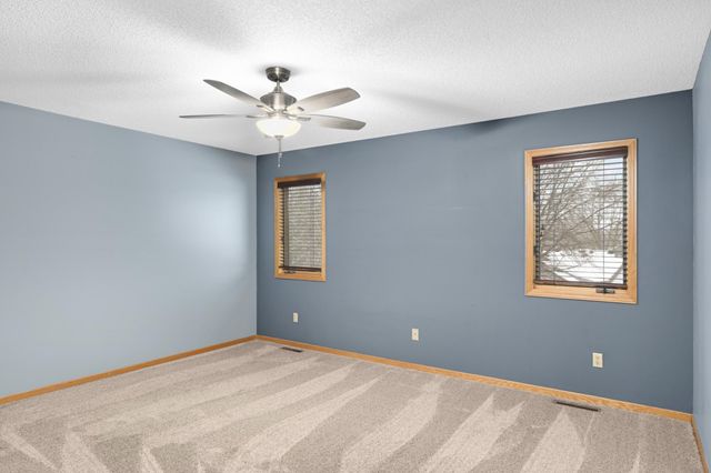 20886 Jenkins Way, Lakeville, MN 55044