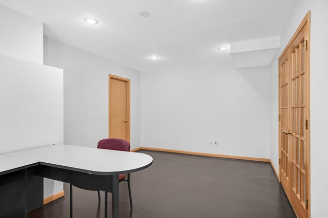 20886 Jenkins Way, Lakeville, MN 55044